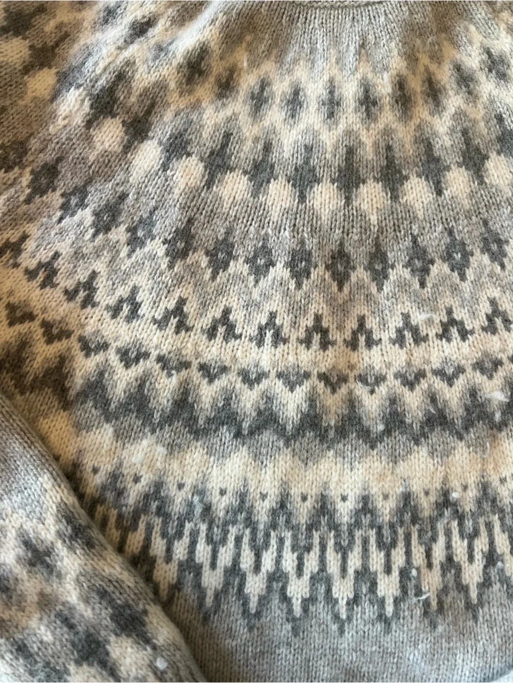 Vineyard Vines Fair Isle Turtleneck Sweater in Gray and Cream
